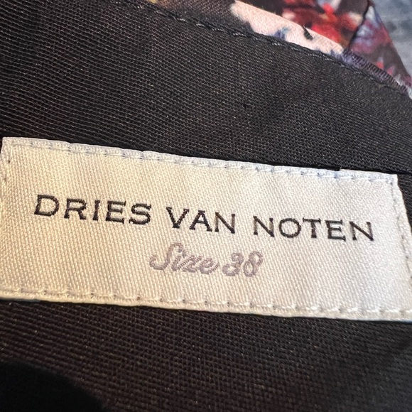 Dries Van Noten Paolina Tailored Shorts - Picture 6 of 7